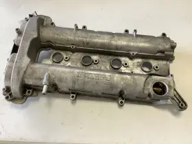 350.gm8d15 Equinox 2015 Valve Cover