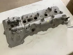 350.to1s14 Sequoia 2014 Valve Cover