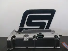 12310-rl5-a00 Acura 2009 Tsx - K24z3 2.4l Cylinder Head Valve Cover Flaw Paint Peel