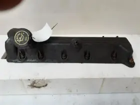 350.fd8e99 Apf Expediton 1999 Valve Cover 711103