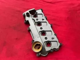 079-103-471 Audi 079103471 2011-2012 S5 4.2l Quattro Left Engine Cylinder Head Valve Cover 079-103-471 Audi 079103471 2011-2012 S5 4.2l Quattro Left Engine Cylinder Head Valve Cover