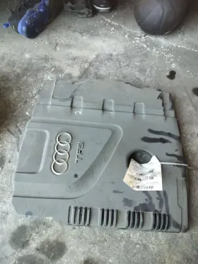 351.au1l13 Audi A4 2013 Engine Cover 6110818