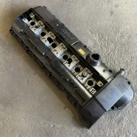 17033411 Bmw E36 S52/m52b28/b25 Valve Cover Cylinder Head Oem