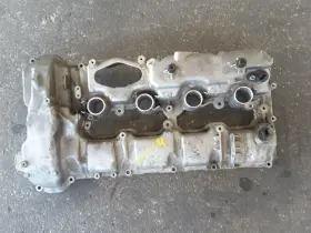 350.bm1611 Bmw X6 2011 Driver Side Valve Cover 299988