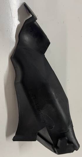 Bmw 51-71-8-232-634 Front Rh Apron Cover - For 320i 323i 325i 328i And More