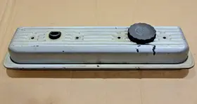 10055701 Chevrolet 305/350 Left Valve Cover 1987-1992 F Body 1987-1988 G