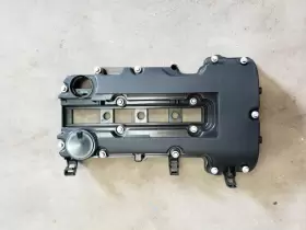 350.gm1e12 Chevrolet Cruze 2012 Valve Cover 350.gm1e12 Chevrolet Cruze 2012 Valve Cover