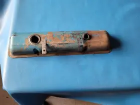 350.gm1k83 Chevrolet 1983 Camaro Valve Cover Right 5.0l Or 5.7l V-8 Chevy 112337
