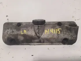 350.gm1r03 Chevrolet Monte Car 2003 Valve Cover 1635011
