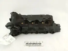 350.gm1w12 Chevrolet Camaro Coupe Driver Left Valve Cover 3.6l V6 2010-2015