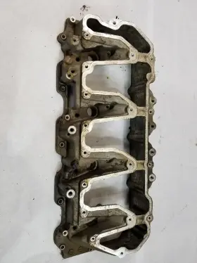350.gm8z11 Chevrolet Truck Silvrdo35 2011 Valve Cover 212742