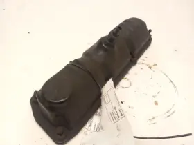 350.ch1603 Chrysler Right Side Valve Cover Fits Town Country 2003 Oem