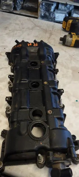 350.ch1k11 Chrysler 200 2011 3.6l Valve Cover Right 472509