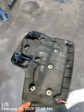 5281384ae Chrysler Engine Cover Oem 2018 Pacifica