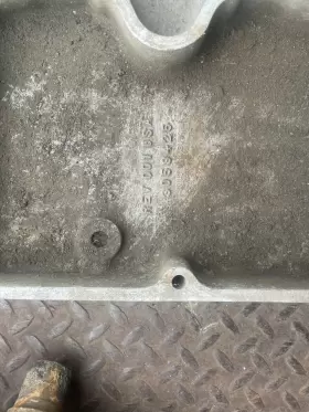 3059425 Cummins 88nt Aluminum Valve Cover Used 3059425 Cummins 88nt Aluminum Valve Cover Used