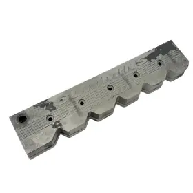 3944294 Cummins Genuine Valve Cover 8.3l