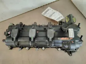 350.ar1n14 Dodge Challengerr 2014 Valve Cover Driver Side