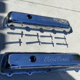 4485 Edelbrock Engine Valve Cover Used