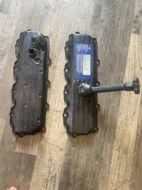 1843050c2 Ford 2003 Left And Right Side Valve Covers F250 F350 F450 Powerstroke 6.0l Used