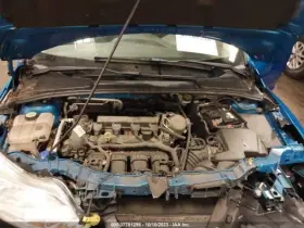 350.fd1f12 Ford Focus 2012 Valve Cover 399865