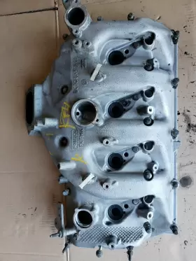 Bc3q-6a513-cb Ford Bc3q6a513cb 2011-2014 F250 6.7 Diesel Lh Valve Cover Intake Aluminum
