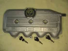 F2ce-6583-aa Ford Oem 1991-1996 Escort 1.9l Engine Valve Cover Assembly With Oil Cap Bolts