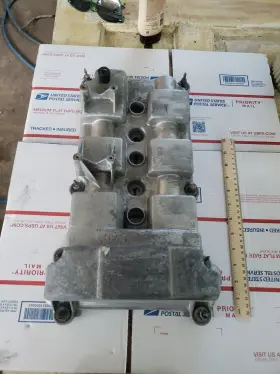 F43e-6583-ag Ford 1995-2000 Taurus Cougar Sable 2.5l 3.0l Dohc Right Rear Valve Cover Oem