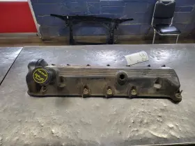 350.fd8s00 Ford Truck Excursion 2000 Valve Cover 599908