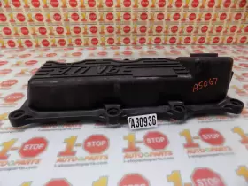 Yf2z-6582-aa Ford 1995-2001 Ranger 3.0l Right Engine Valve Cover Oem