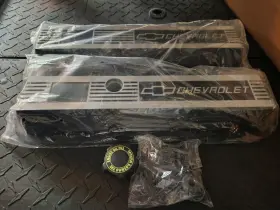 12495488 General Motors New Chevrolet Performance Custom Aluminum Valve Covers