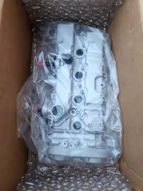 12668556 General Motors Valve Cover