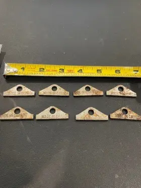 3877670 General Motors Gm Valve Cover Reinforcements Nos Hold Downs Set Of 8