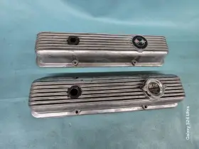 3965343 General Motors Original Corvette Camaro Z28 Finned Aluminum Valve Covers 350 Lt-1 Lt1 Z-28
