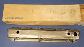 General Motors 473333 Nos Gm Valve Cover 1985-89 Chevy Blazer C/k Truck Van Gmc 4.1l And 4.8l