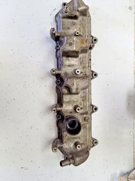 12623926 Gm 5.3l Direct Injection Valve Cover - Used 12623926 Gm 5.3l Direct Injection Valve Cover - Used