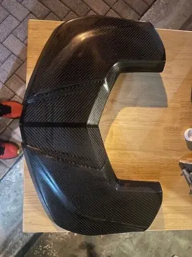 12650928 Gm 6.2 Liter Carbon Covered Engine Cover