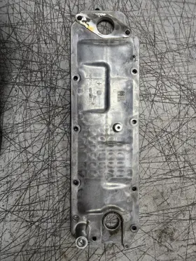 12711621 Gm 2019-2022 Gmc Yukon Denali 6.2l L87 Engine Block Valley Cover - Oem