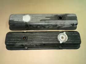 14025558 Gm Corvette Aluminum Magnesium Valve Covers 77 78 79 80 81 82 Oem 14025558 Gm Corvette Aluminum Magnesium Valve Covers 77 78 79 80 81 82 Oem