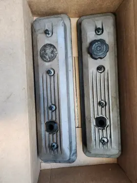 14087493 Gm 1986-1991 Corvette C4 Tpi Valve Covers Left Right Used