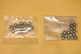 3835333 Gm New 1947-1980 Chevrolet # V8 Small Block Valve Seals 2 Sets 32 Total