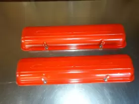 Vc5557 Gm 1955 1956 1957 Chevrolet Script Valve Covers Staggered Bolt Chevy 265 283 V-8