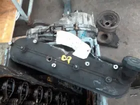 350.gm9m00 Gmc Truck Sierra150 2000 Valve Cover