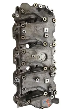 350.gm9y11 Gmc Truck Sierra250 2011 Valve Cover 627801