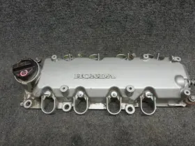 350.ho1c05 Honda 2005 Civic Hybrid Cvt Valve Cover Without Il Filler Cap