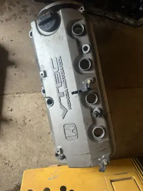 37820-rad-l81 Honda 98-02 Accord 2.3 Oem Engine Vtec Valve Cover