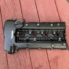 224002c400 Hyundai Engine Valve Cover For Genesis Coupe 2.0l 2010-2012