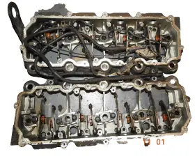 184335c2 International 03-05 Ford F250 F350 6.0 6.0l Diesel Rocker Box Arm Housing With Arms