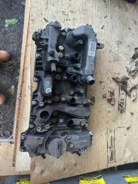 68273636ba Jeep 04893726ca 2018 - 2024 Wrangler 2.0l Engine Cylinder Head Valve Cover Oem
