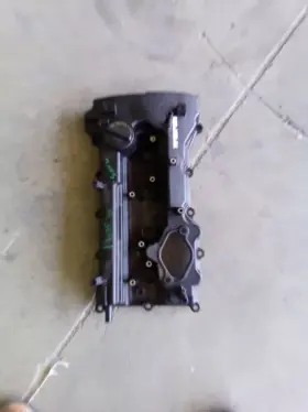 350.ki1q11 Kia Optimakia 2011 Valve Cover 2715165