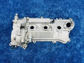 11201-31110 Lexus 2006-2013 Is250 Right Cylinder Head Valve Cover Oem 4gr-fse